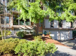 4735 158th Ave SE, Bellevue, WA 98006