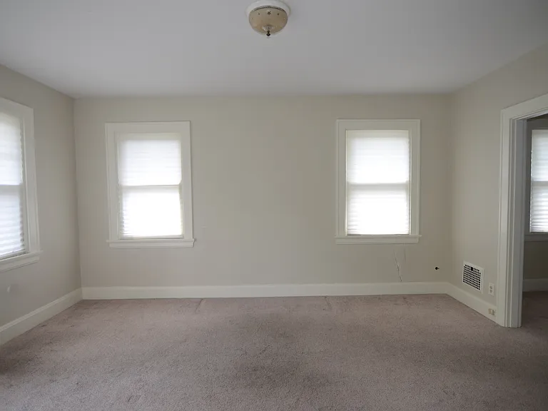 5824 Arnsby Pl — Photo 2