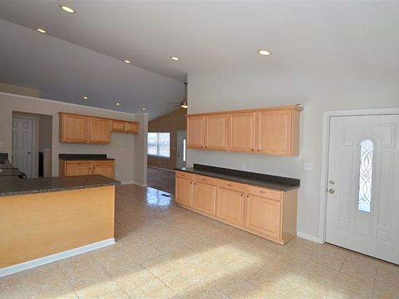 5th image of 4125 Trebor Dr