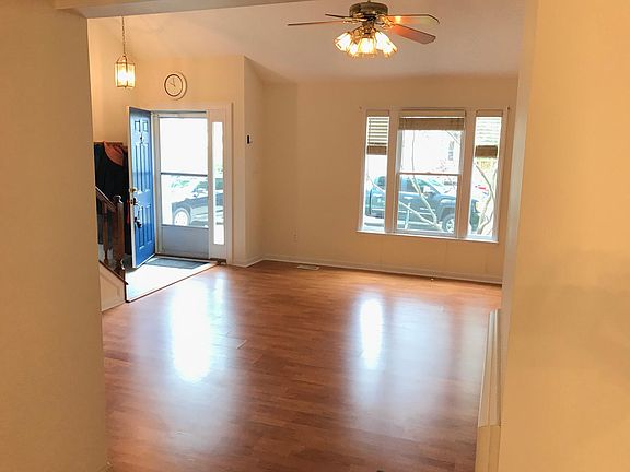 Vaulted Family room, front door