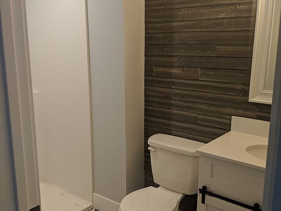 2nd image of 6027 NW Luquasit Trl
