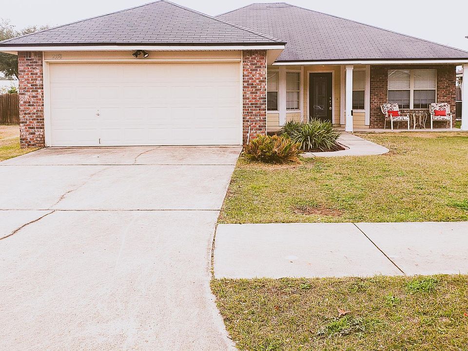 1st image of 2558 Woodhaven Ct