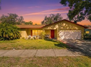 8035 Gleneagle Dr, Port Richey, FL 34668