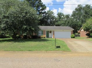 4627 Pearl St, Nacogdoches, TX 75965
