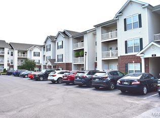 31 Kassebaum Ln APT 304, Saint Louis, MO 63129