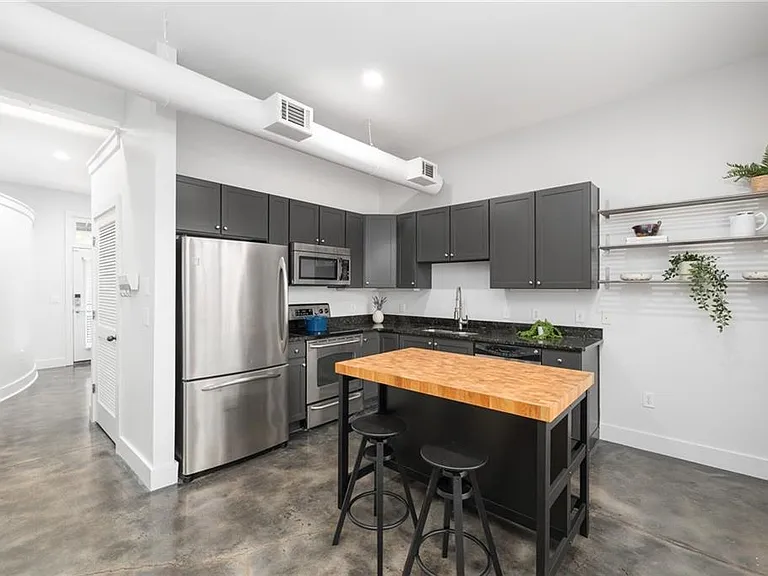 791 Wylie St SE #1-909 — Photo 2