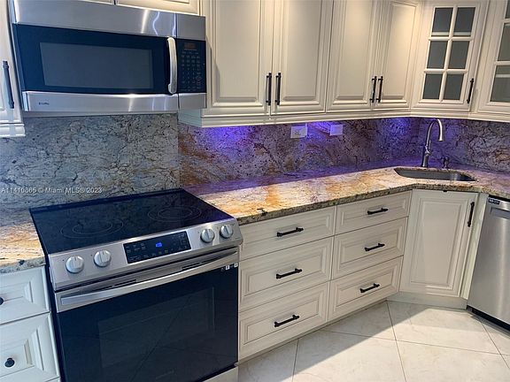 5th image of 6039 Collins Ave APT 1129