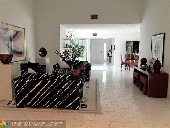 2nd image of 5639 Kiowa Cir
