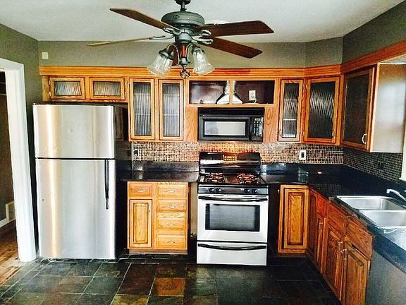 5th image of 3401 N Chippewa Dr