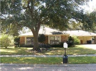 248 Orangewood Dr, Lafayette, LA 70503