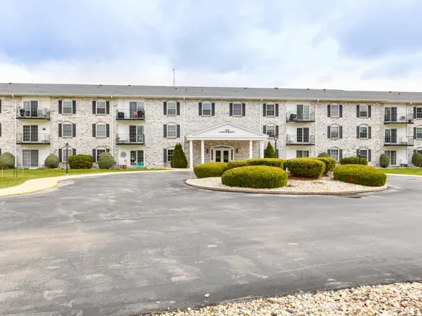 125 North University DRIVE #326, West Bend, WI 53095