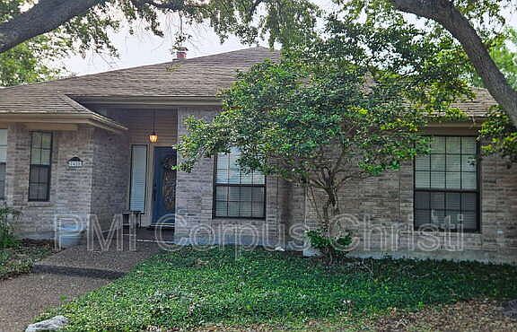3rd image of 7421 Lake Neuchatel Dr