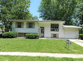 5914 Sunwood Dr, Indianapolis, IN