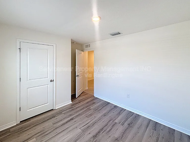 1906 Blue Stream St — Photo 19
