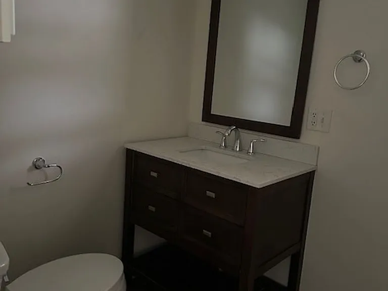 311 S 2nd St #1 — Photo 9