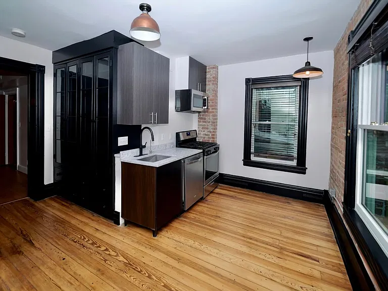 4 Grand St #3 — Photo 19