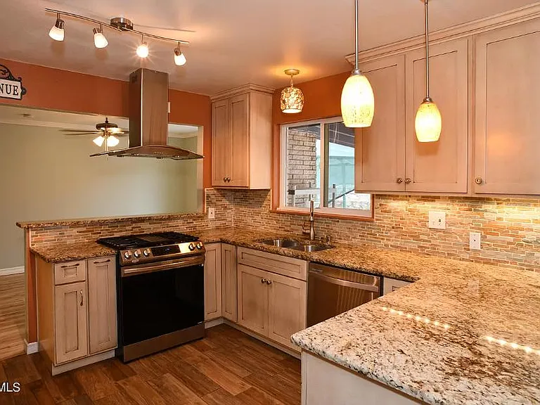 220 Stratus Rd — Photo 13