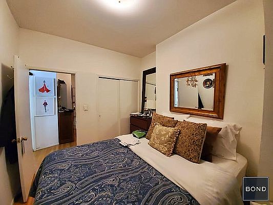 5th image of 170 W 25th St APT 2A