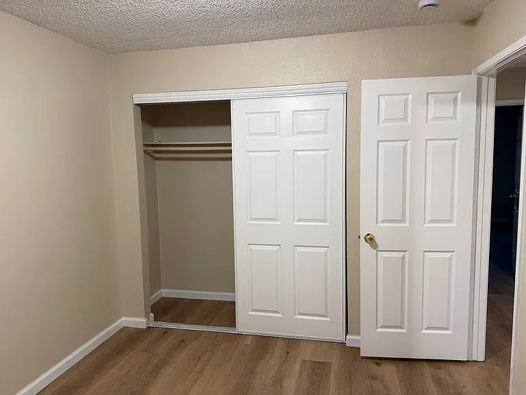 3277 Fallen Oak Ct — Photo 14