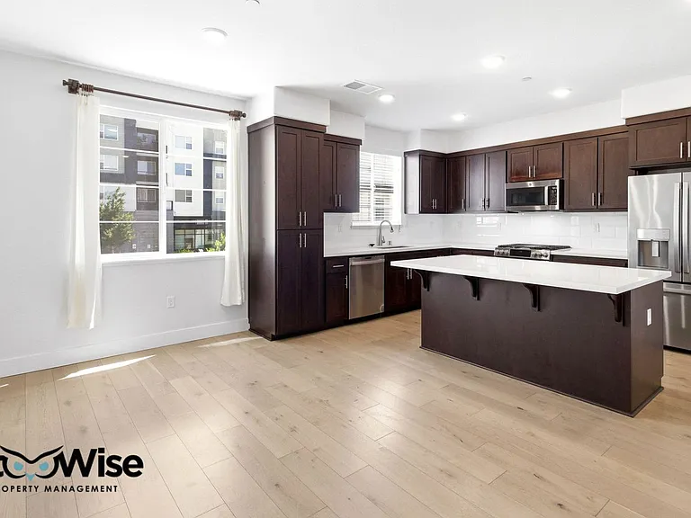 29384 Hub Ln — Photo 8