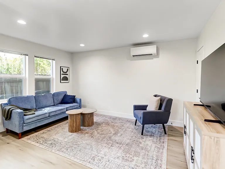 5228 2nd Ave — Photo 7