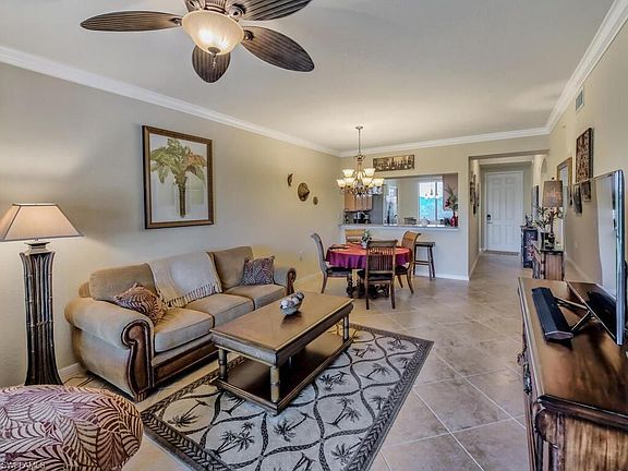 5th image of 9735 Acqua Ct Unit 635