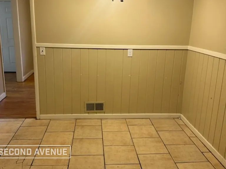 957 Hickory Cir — Photo 6