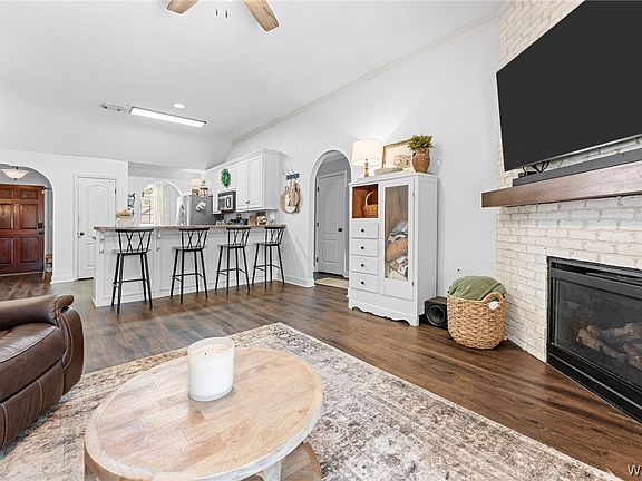 5th image of 3009 Palmetto St