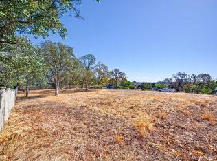 567 Live Oak Dr, Angels Camp, CA 95222