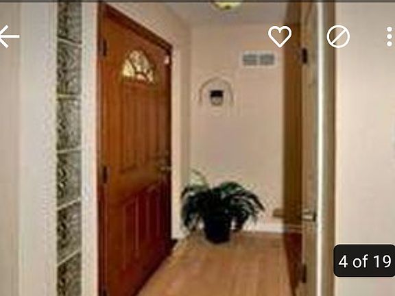 3rd image of 10200 Capitol Dr