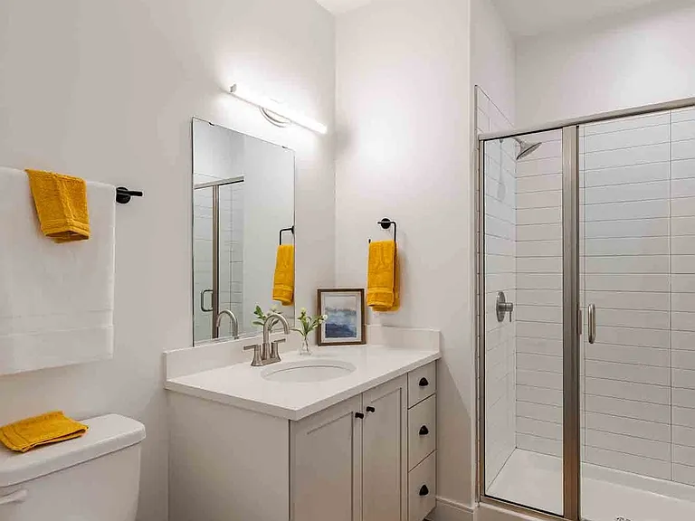 Industry Columbus Apartments — Photo 11