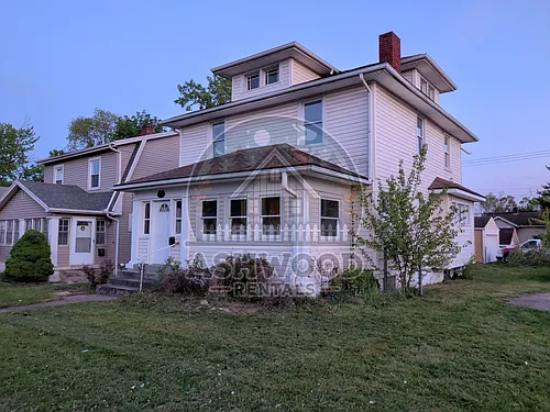 200 E Siebenthaler Ave Photo 1