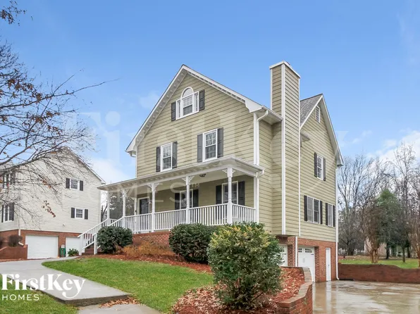 4625 Bay Creek Dr, Winston Salem, NC 27106