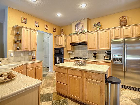 4th image of 10087 Crooked Stick Dr