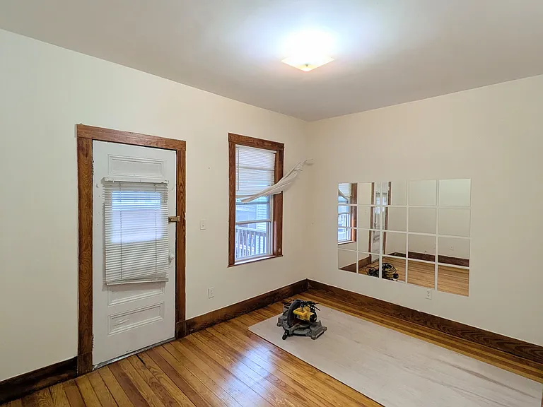 346 Faneuil St #3 — Photo 5