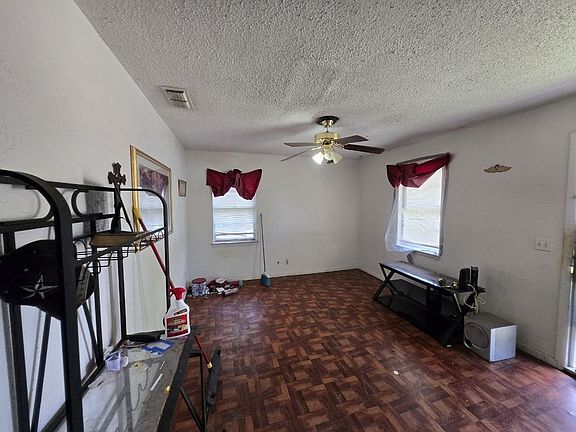 4th image of 1607 Covington St