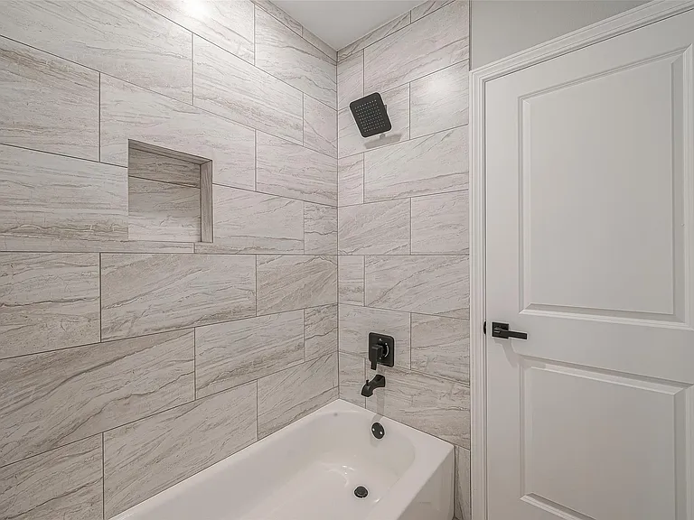3413 Simmons St — Photo 22