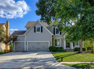 5201 W 163rd St, Overland Park, KS 66085