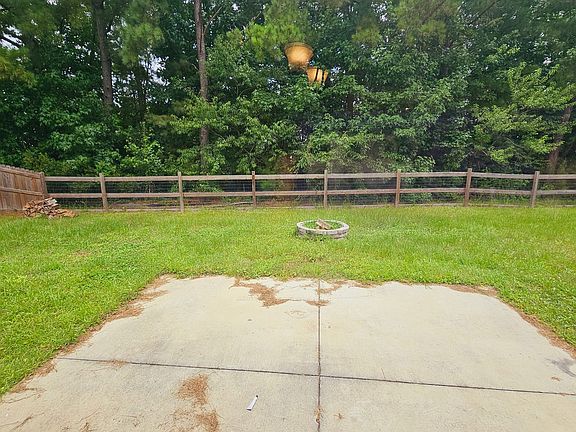 2nd image of 1119 Springdale Dr