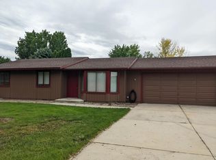 713 W Kinghorn Dr, Nampa, ID 83651