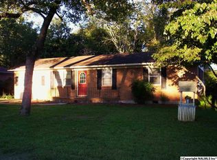 3618 Dawnwood Dr NW, Huntsville, AL 35810