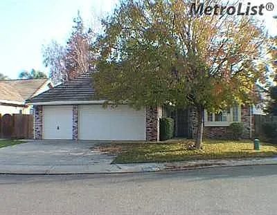 3108 Robnell Way photo 1