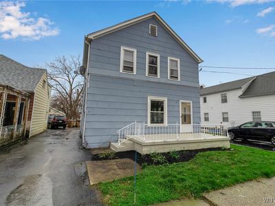 30 Park St, Cheektowaga, NY, 14227