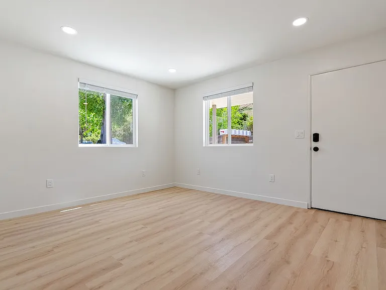 3122 Rockview Place — Photo 21