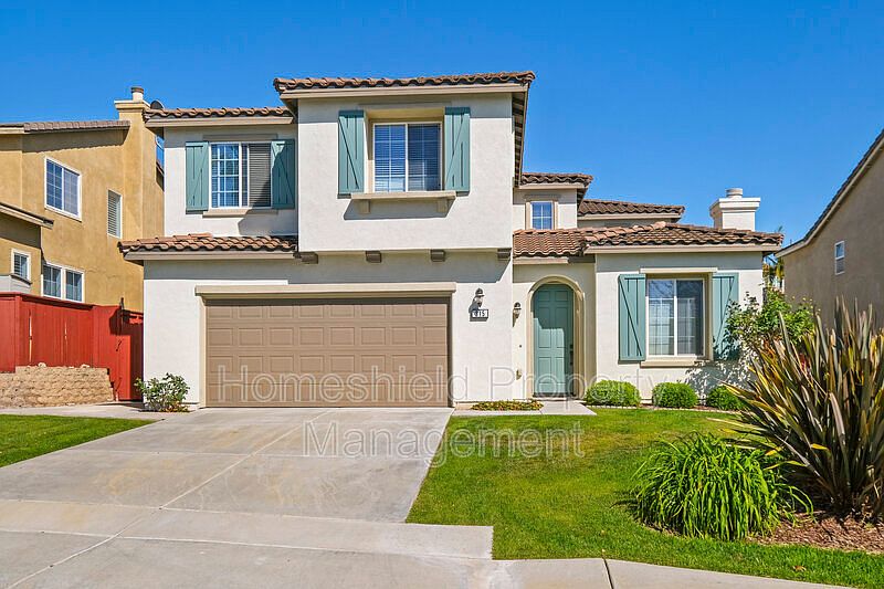 1st image of 315 Avenida Marlina
