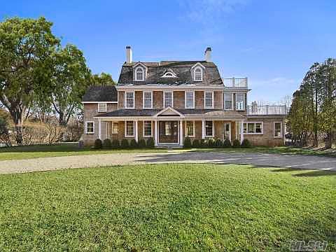 1st image of 77 Quogue St