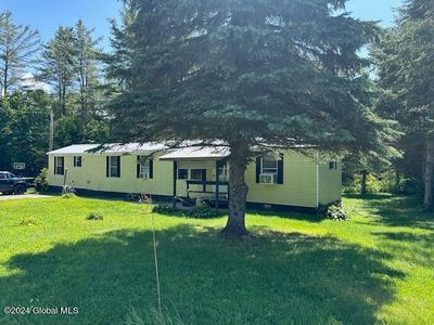 140 Bartlett Pond Road, Mineville, NY, 12956