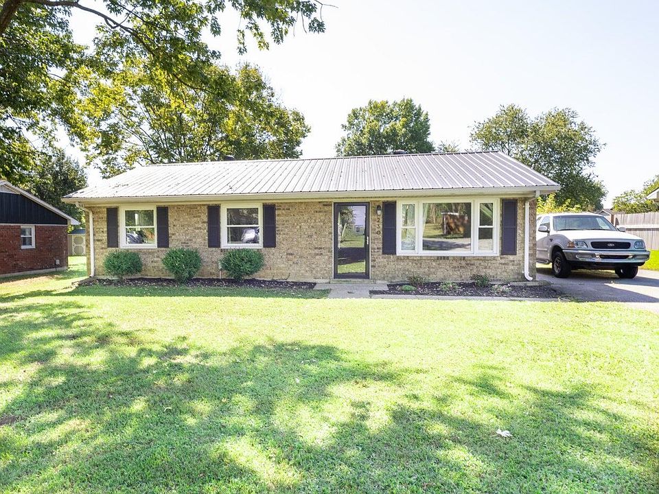 1st image of 230 E Showalter Dr