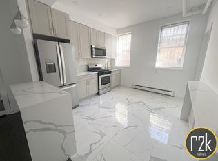 23-65 32nd St #1A, Astoria, NY 11105
