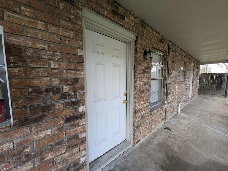 Sullivan Apartment Homes — Photo 2